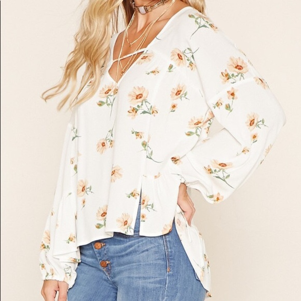 Forever 21 Contemporary Floral Top
